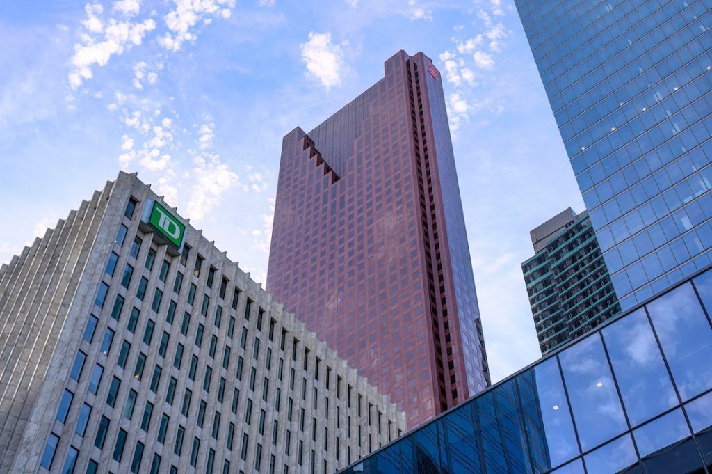 The Best Banks in Canada for 2023 WealthRocket